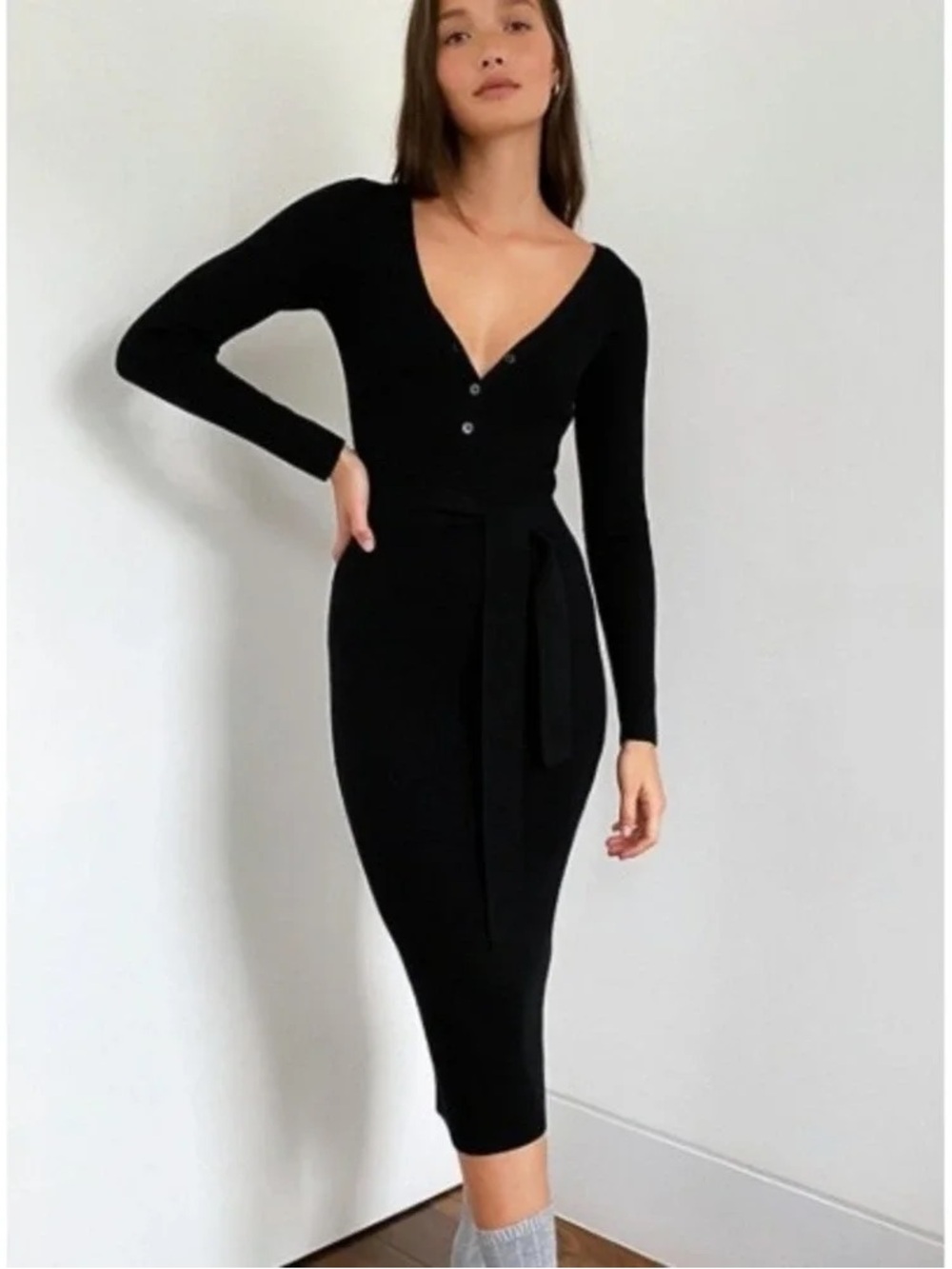 Wool Black Long-Sleeve V-Neck Midi Dress